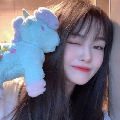 黑暗中的十个女人